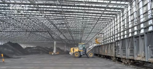 1.04亿吨,繁忙 国庆假期铁路重点物资与日用品运输增长
