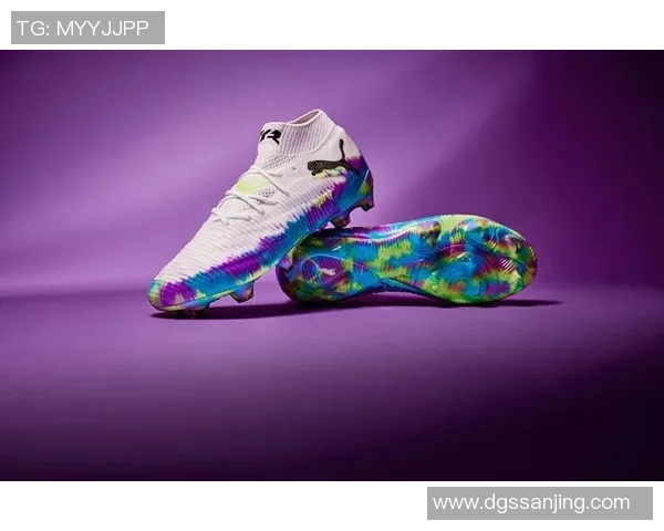 足球鞋袋球星图案设计解析及其背后的品牌文化探索 足球鞋袋球星图案设计解析及其背后的品牌文化探索